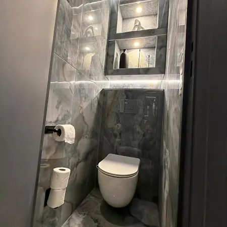 Onyx Jacuzzi Privatif Villejust